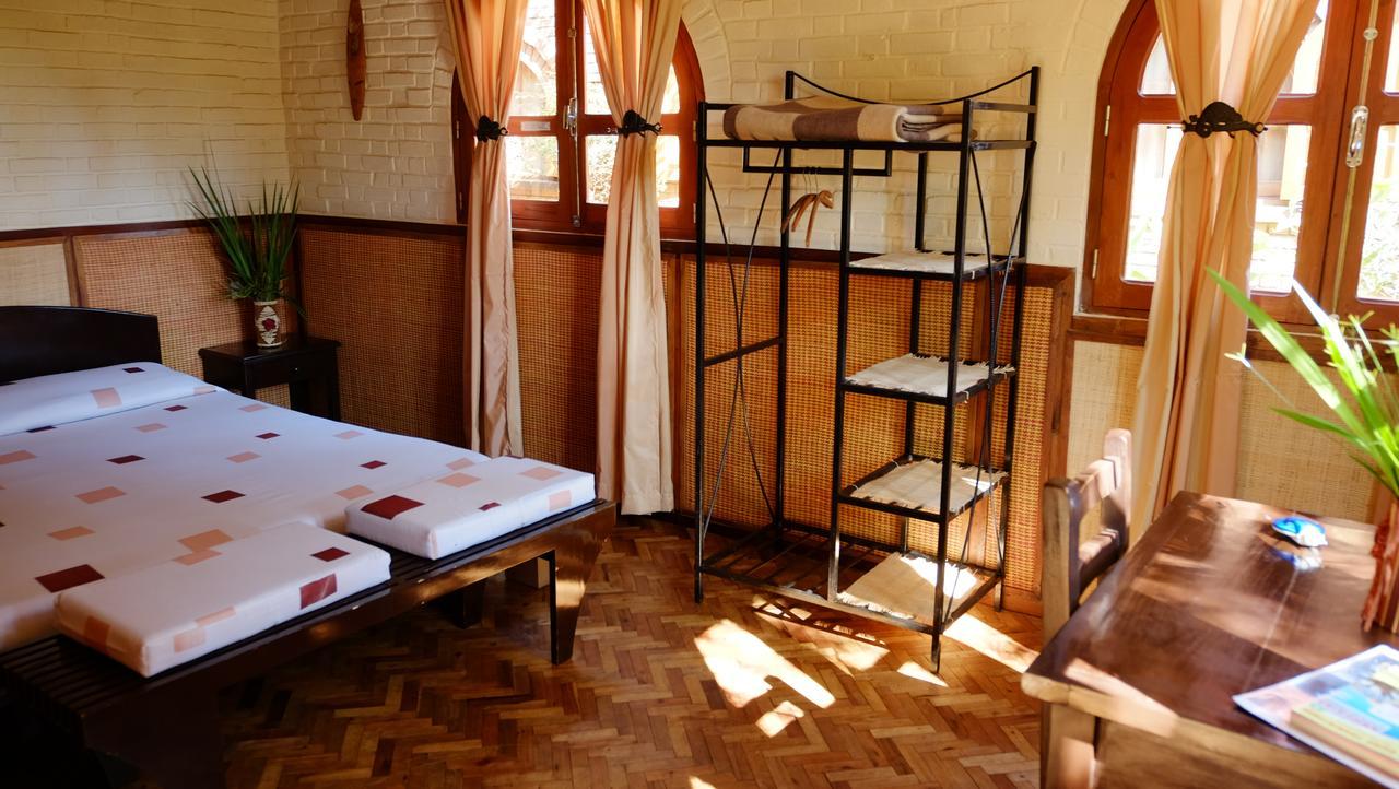 Eco Lodge Les Chambres Du Voyageur Анцирабе Екстер'єр фото