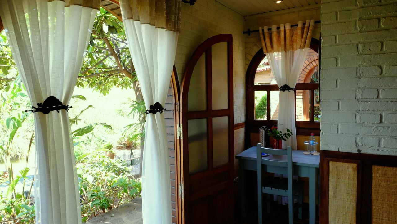 Eco Lodge Les Chambres Du Voyageur Анцирабе Екстер'єр фото